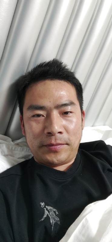 携手共进的第一张照片--新乡交友中心